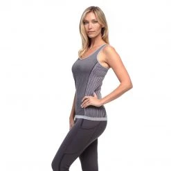 Shirts & Tops Goode Rider Seamless Sport Tank