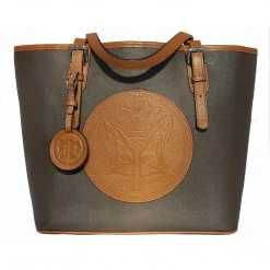 Tucker Tweed Equestrian James River Carry All Bag Equestrian Bags & Luggage 51 Tucker Tweed Equestrian James River Carry All Bag Equestrian Bags & Luggage