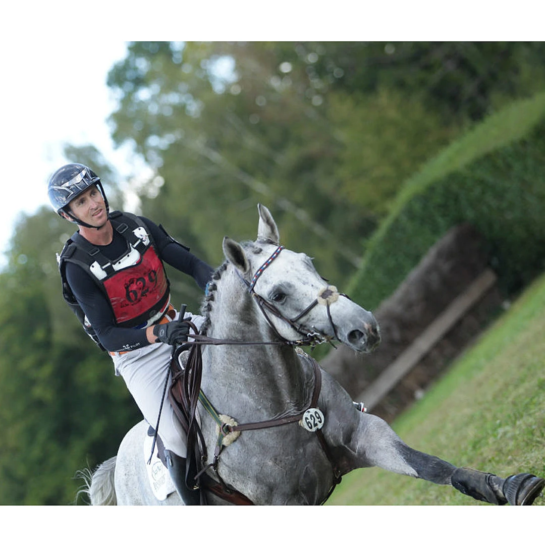 Samshield XC Carbon Fiber Helmet 6 Samshield XC Carbon Fiber Helmet