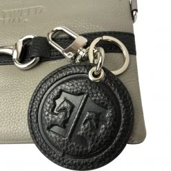 Tucker Tweed Equestrian Keychains Equestrian Bags & Luggage 21 Tucker Tweed Equestrian Keychains Equestrian Bags & Luggage